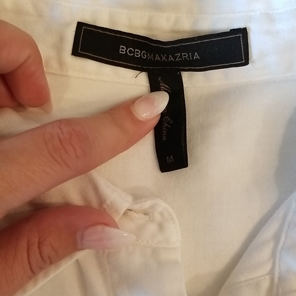 BCBG MAXAZRIA White Button Up Blouse - Picture 5 of 10